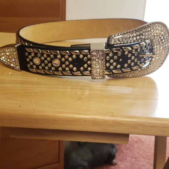 Blinged out belt - Picture 3 of 3